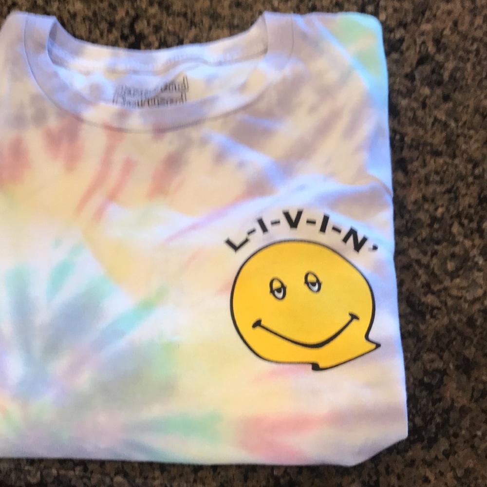 Dazed and confused short sleeve pastel tie dyed t-shirt. Size Large. NWOT - Picture 10 of 10